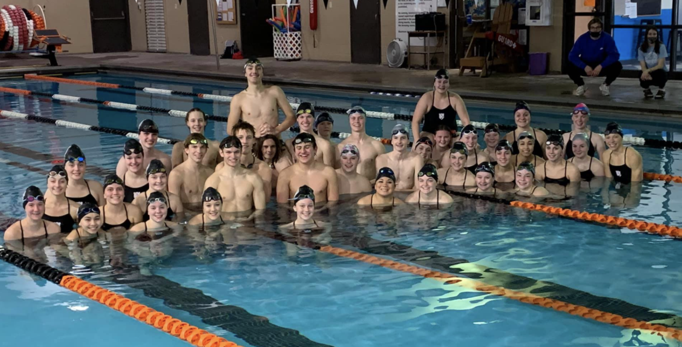 Swimming an Diving Team