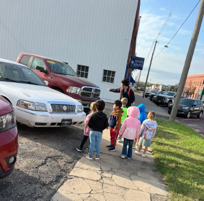 Students learning at Twin Rivers Ford